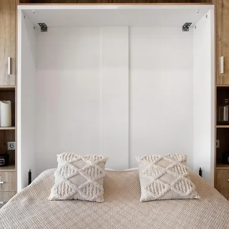 Puerto Marina Luxury Daire *
