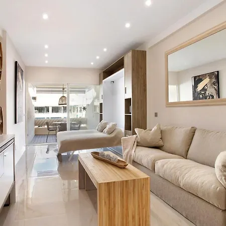 Puerto Marina Luxury Apartment